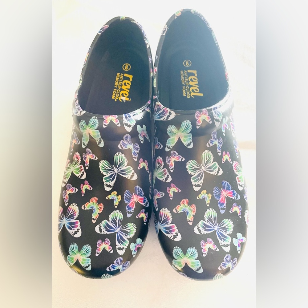 Revel Anti Slip Memory Foam Women's Black Butterfly Clogs